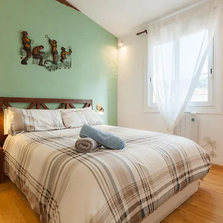 Casita Con Terraza Feriehus Caldes D'Estrach